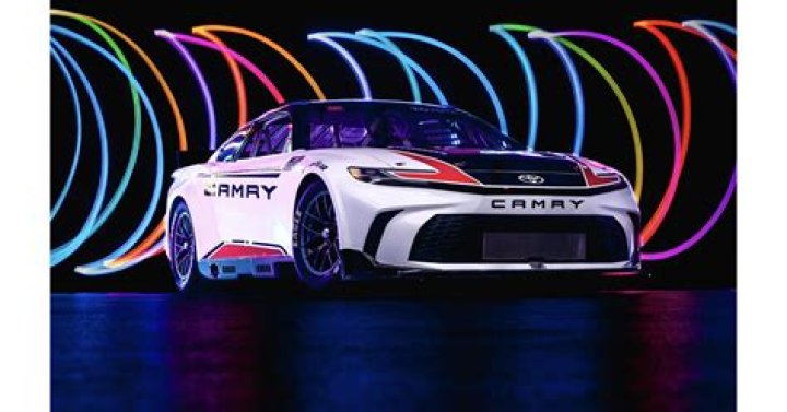 Are NASCAR cars AWD?