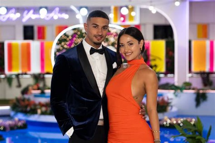 Are Rebecca and Jordan still together Love Island?