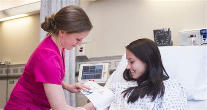 Can a nurse post a picture of a patient?