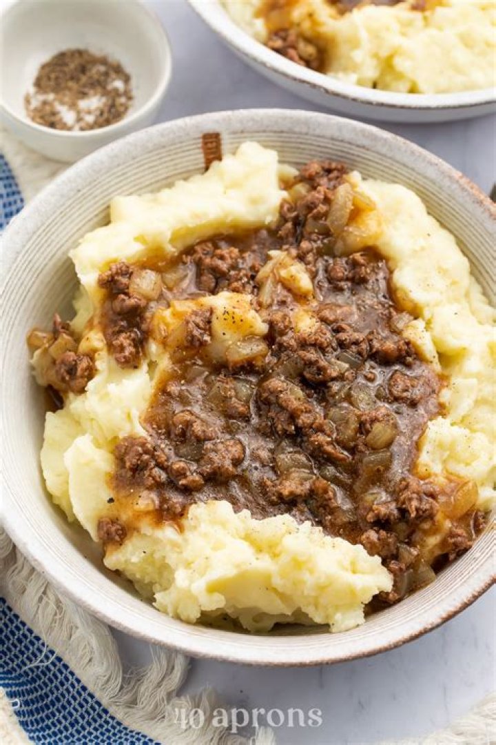 Can I feed my 4 month old mashed potatoes?