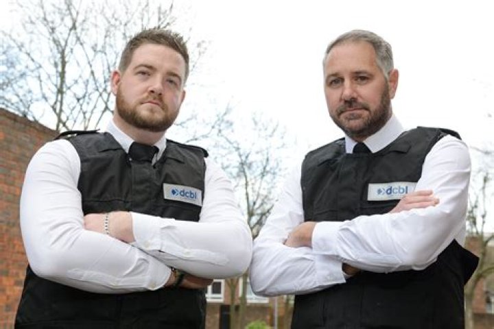 Can police assist bailiffs?