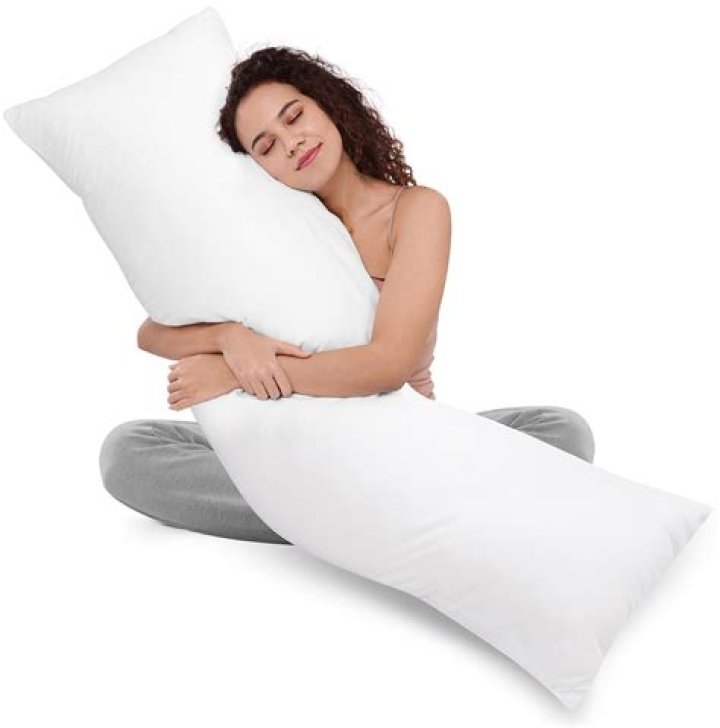 Can you marry a body pillow?