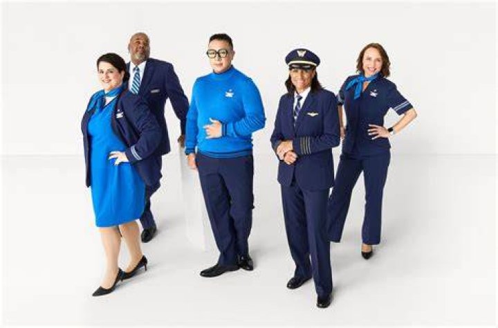 Do flight attendants have to clean?