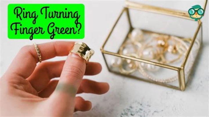 Do Pandora rings turn green?
