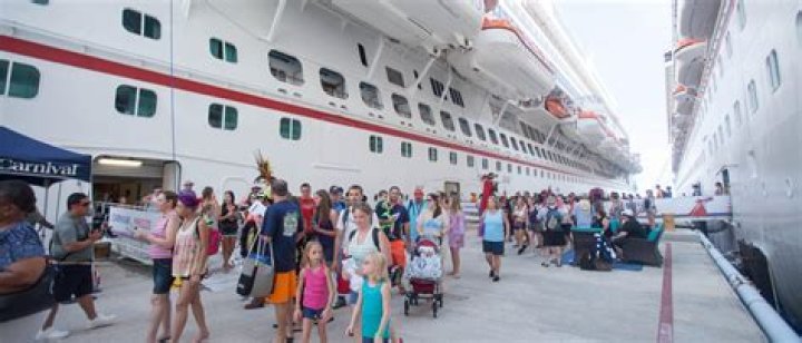 Do you go through customs when leaving a cruise?