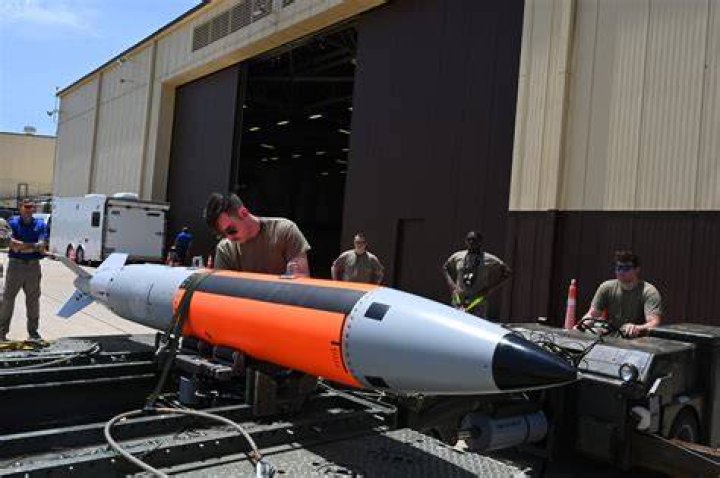Does America have a neutron bomb?
