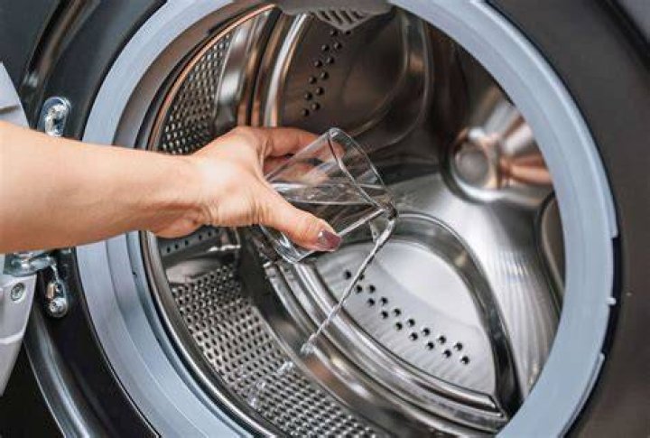 Does baking soda damage your washing machine?