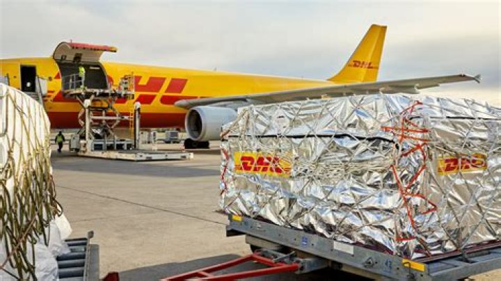 Does DHL provide free packaging?