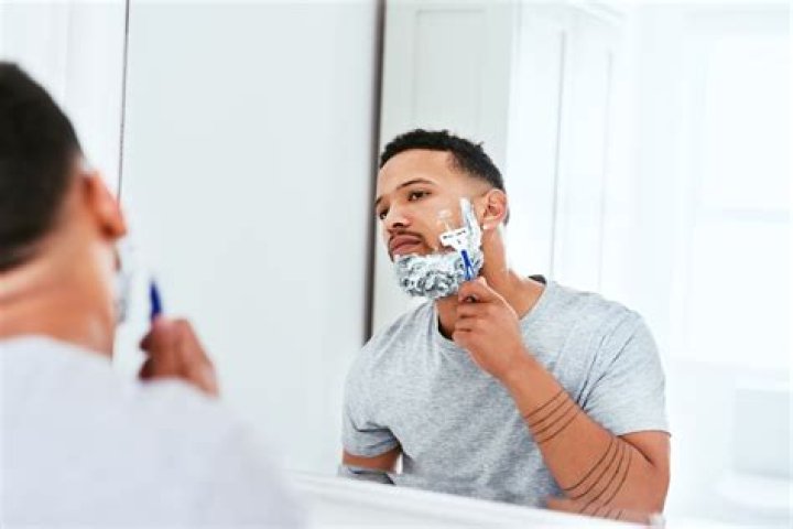 Does pubic hair grow faster than head hair?