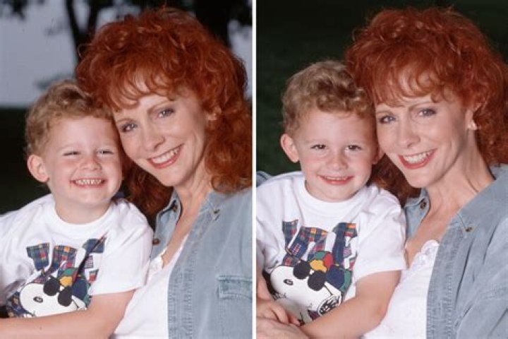 Does Reba McEntire have children?