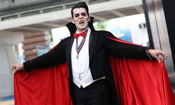 How did Dracula become a vampire?