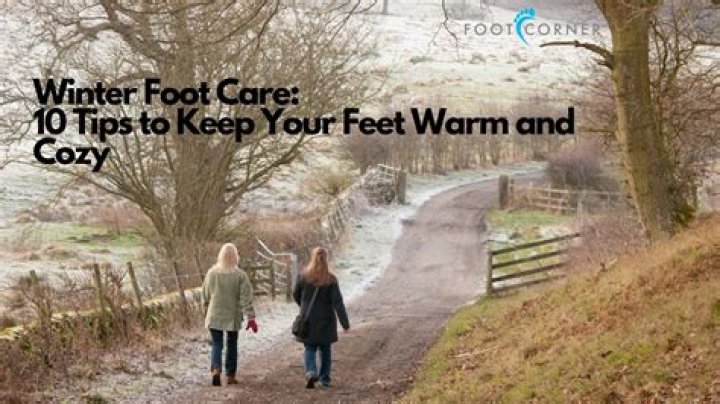 How do I keep my feet warm while skating?