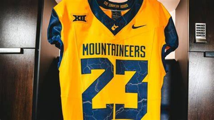How do mountaineers poop?