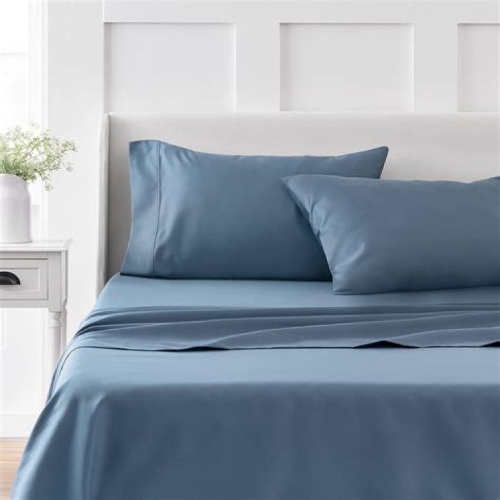 How do you wash linen bed sheets?