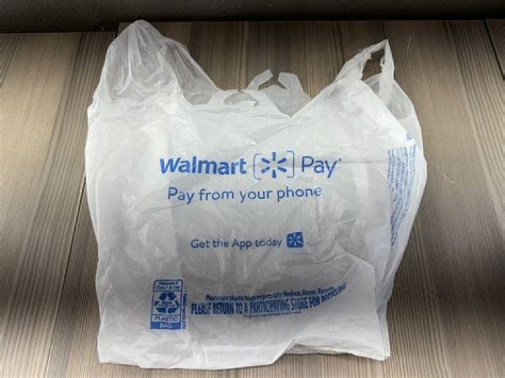 How long does flour last in a plastic bag?