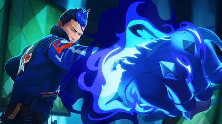 How long is yoru decoy flash?
