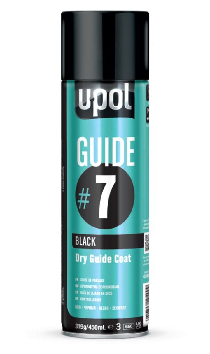 How long should primer dry between coats?