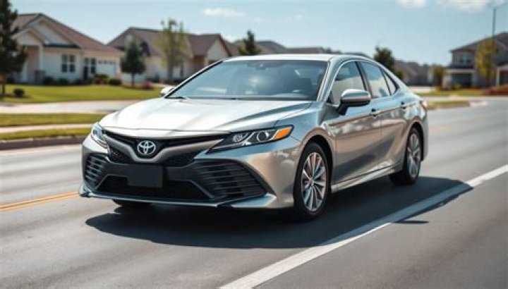 How many miles can a Toyota hybrid last?