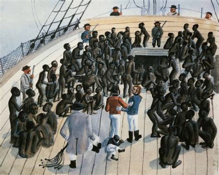 How many slaves died on a ship?