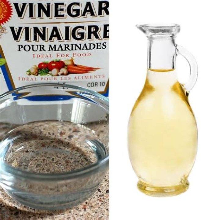 How much vinegar and sugar do you put in flowers?