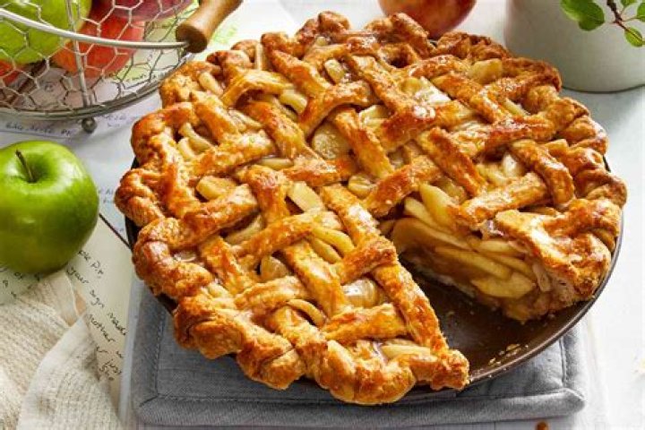 Is apple pie British or American?