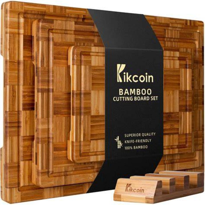 Is bamboo cutting board good for knives?