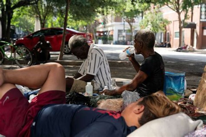 Is Detroit in poverty?