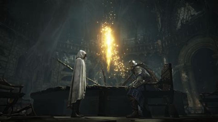 Is Dex better than strength Elden Ring?