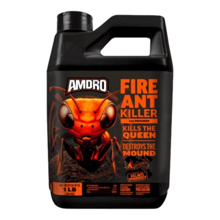 Is fire ant poison harmful to dogs?