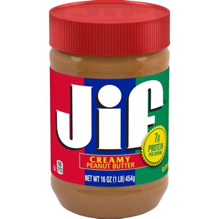 Is hummus or peanut butter healthier?