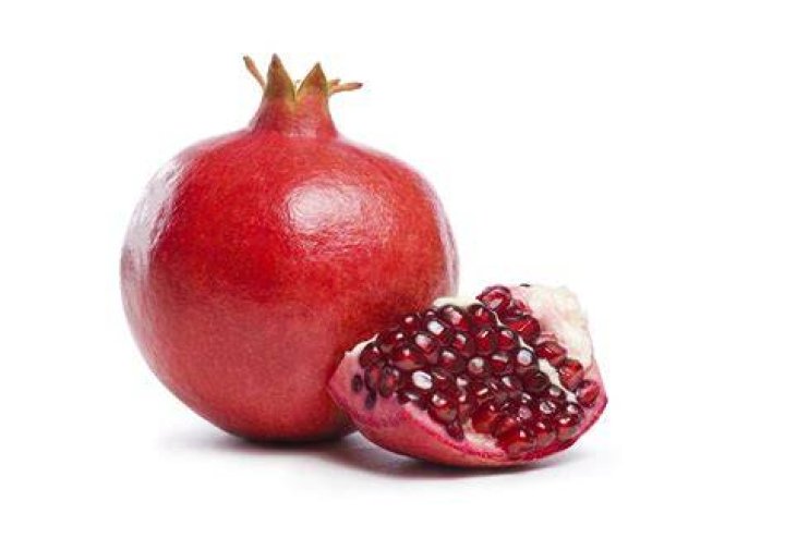 Is pomegranate high in sugar?
