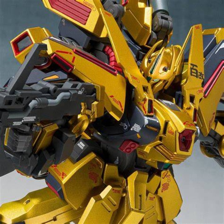Is the Hyaku Shiki a Gundam?