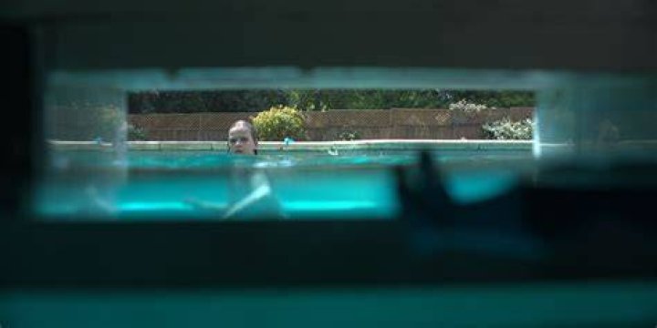 Was Cam falls into the pool Modern Family?