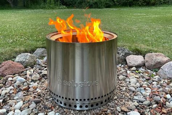 What are the best smokeless logs for fire pits?