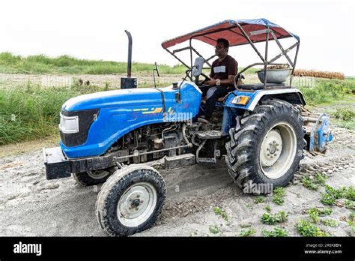 What are the do's and don'ts in operating a tractor?