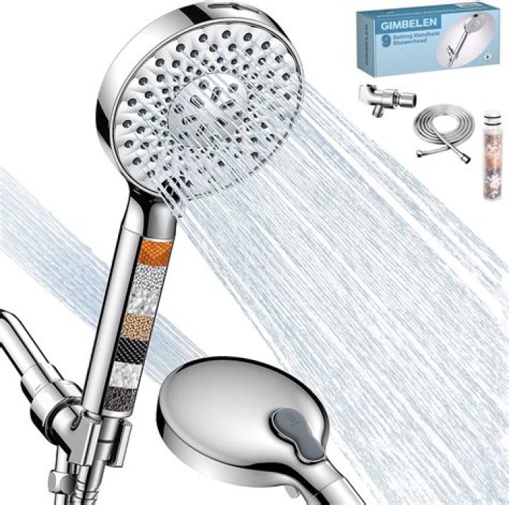 What can I spray in the shower to prevent mold?
