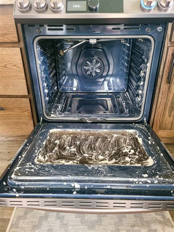 What cleaner is safe for inside oven?