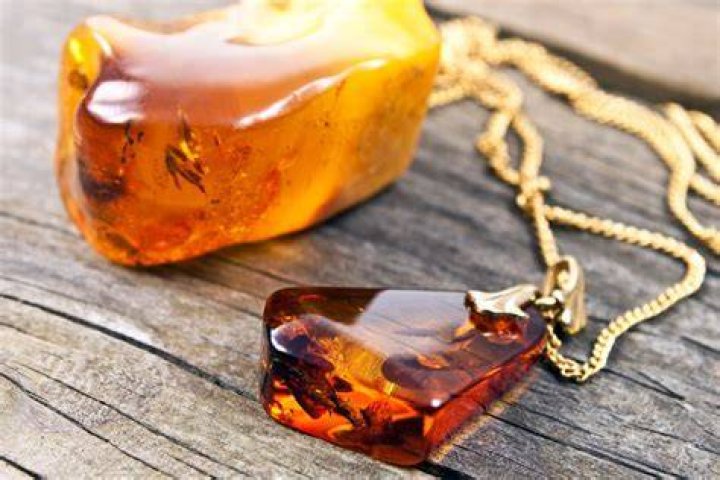 What is amber jewelry made of?