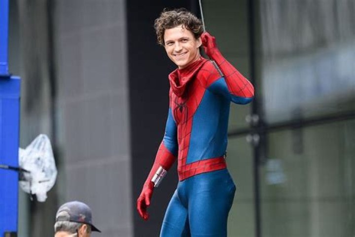 What is the best Spider-Man suit Tom Holland?
