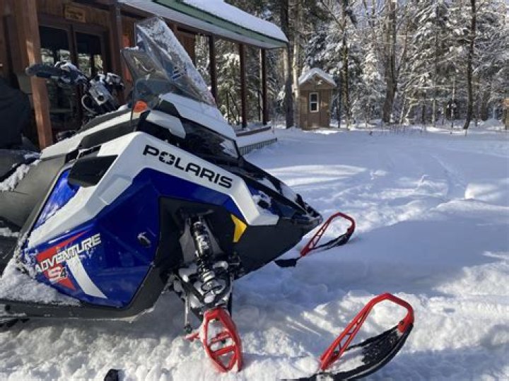 What is the horsepower of a Polaris 800?