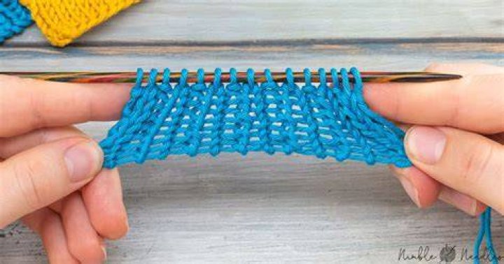 What is the most stretchy knitting stitch?