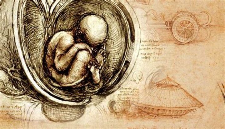 What trick did da Vinci use when writing in his notebook?