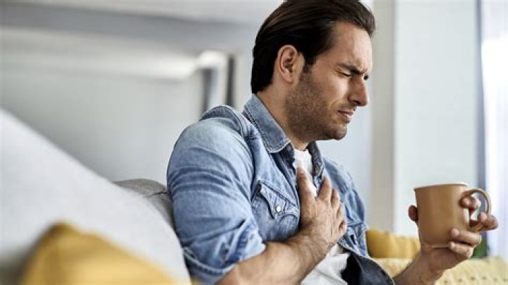 Where do you feel chest pain with Covid?