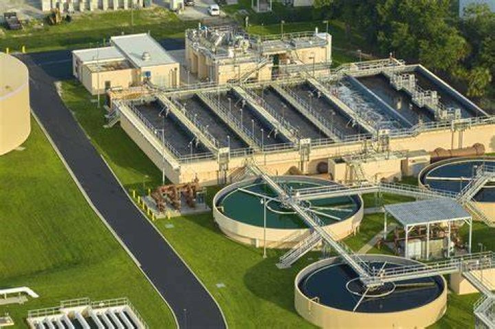 Where does wastewater in Chicago go once it has been treated?