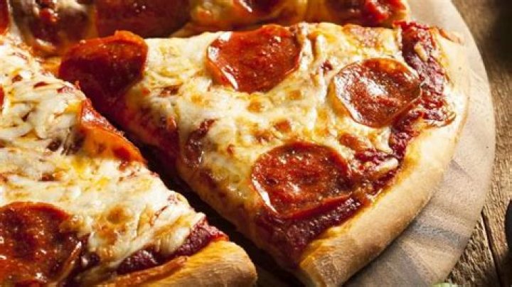 Why are pizzas unhealthy?