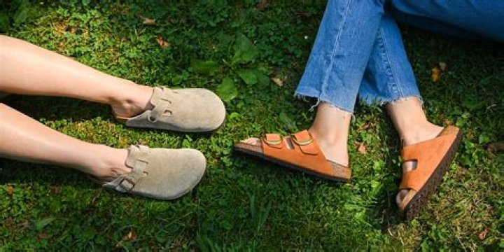 Why do my feet sweat in Birkenstocks?