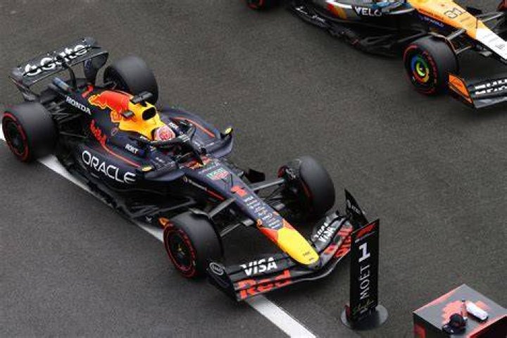Why does F1 use V6?
