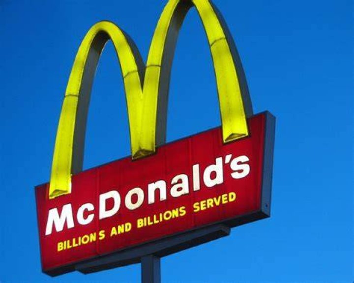 Why is Mcdonalds bandwagon propaganda?