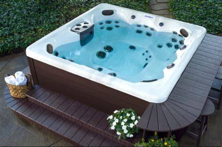 Will my floor support a hot tub?